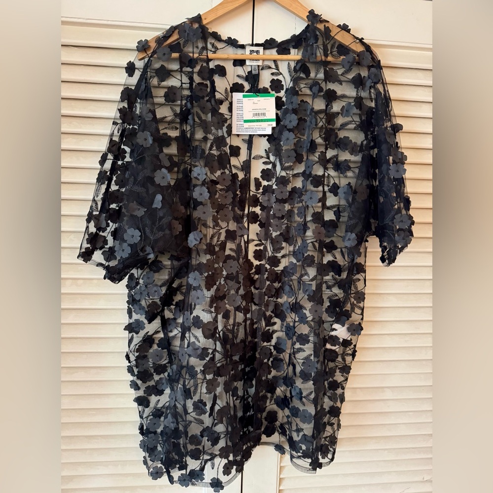 NWT STUNNING ANNE KLEIN BLACK FLOWER LACE KIMONO SIZE L/XL ORIG $149
